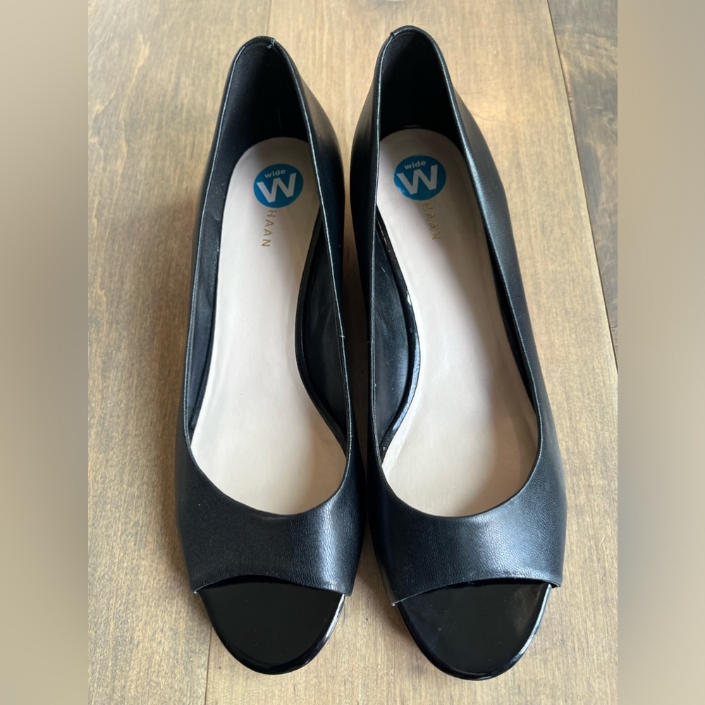 SOLD - Cole Haan Women's Elsie Black Leather Heel Open Toe Wedge D43574